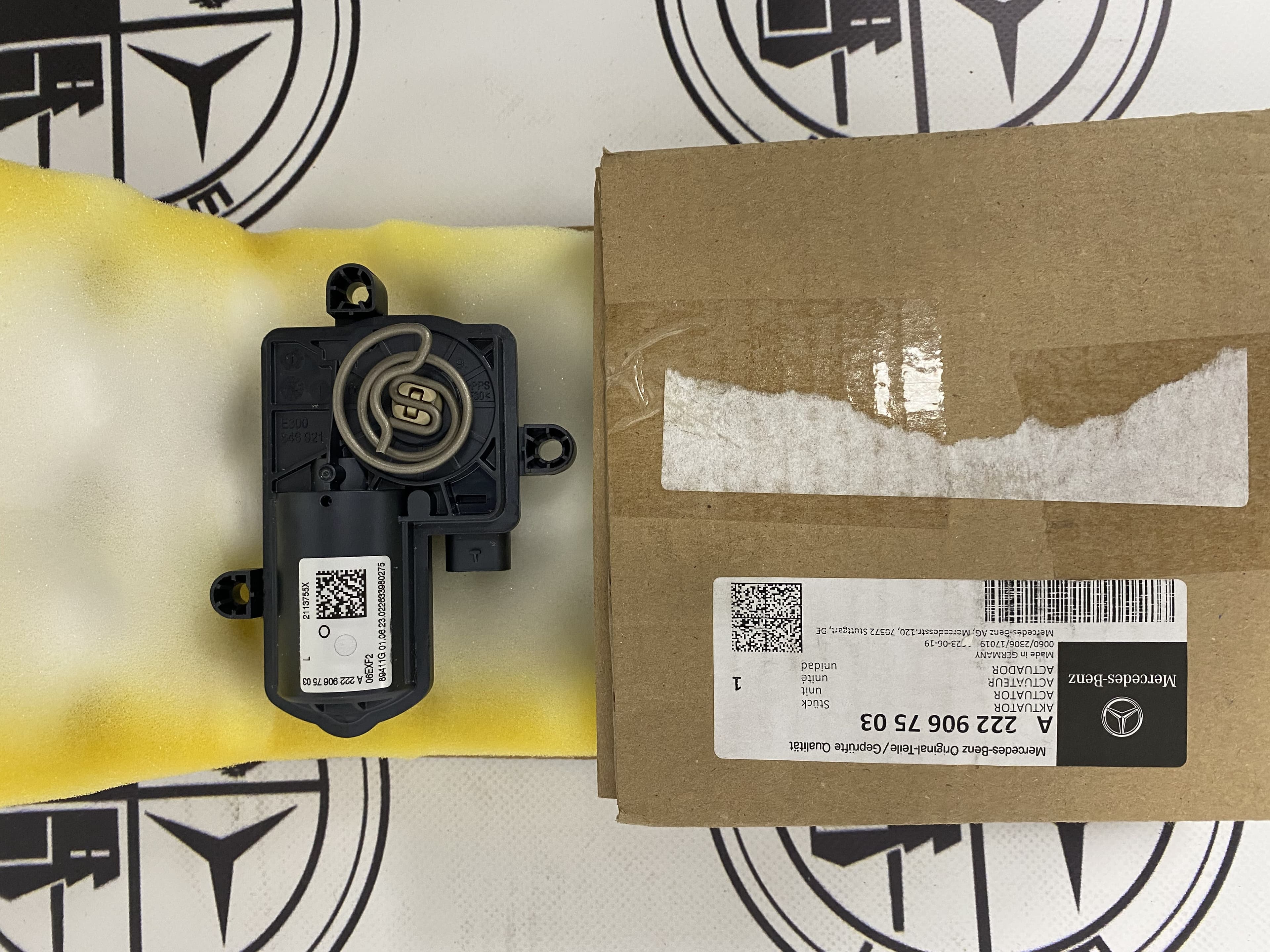Электромотор заслонки глушителя Mercedes-Benz A2229067503